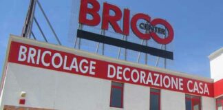 Brico Center, sciopero dei lavoratori a Taranto