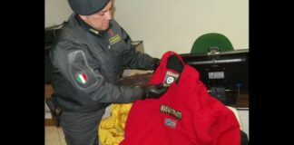 Sequestro di merce contraffatta a Massafra