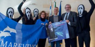 Trivelle, firme in difesa del mare di Taranto