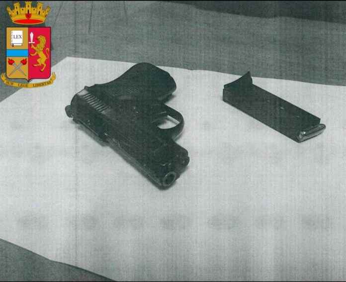 polizia pistola