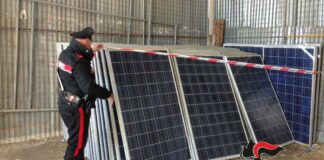 Trovati dai Carabinieri 126 pannelli fotovoltaici rubati