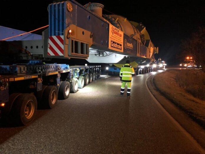Trasporto eccezionale da 600 tonnellate