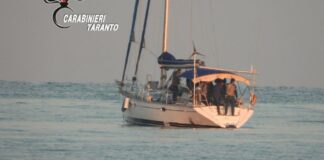 Sbarco di migranti all’alba a Torre Colimena: 73 persone soccorse, fermati i due scafisti