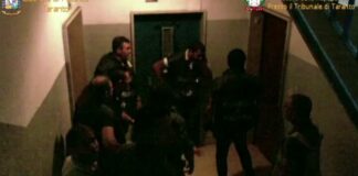 Truffe a multinazionali dell’informatica: sgominata banda, sono 26 gli arresti