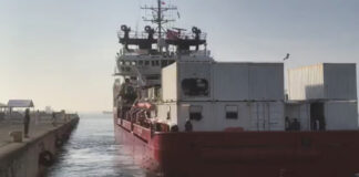 Sbarcata la nave Ocean Viking al Porto di Taranto: sbarcati 176 migranti