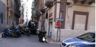 Otto moto rubate e nascoste in un garage recuperate dalla Polizia di Stato