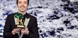 Diodato torna a casa dopo il trionfo a Sanremo: «Tarantini lottate»