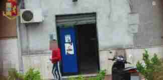 Smantellato “market della droga” al Tamburi: 12 arresti
