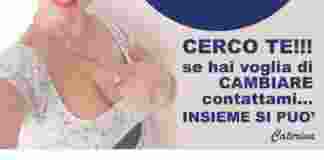 Foto sexy con la frase “cerco te”: fa discutere il manifesto della candidata di Laterza
