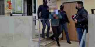 Promette posto di lavoro in cambio di rapporti sessuali: arrestato 44enne