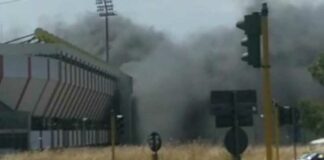 Nuovo incendio allo “Iacovone” di Taranto, fumo nero raggiunge le abitazioni