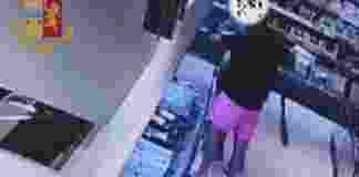 Furti in supermercati, denunciati uomo e donna di 36 e 33 anni