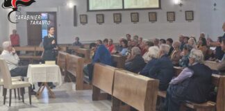 Contrasto alle truffe, i carabinieri incontrano gli anziani presso la Chiesa di Sant’Egidio