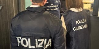 Alimenti senza documenti di tracciabilità, la Polizia sospende l’attività di un ristorante