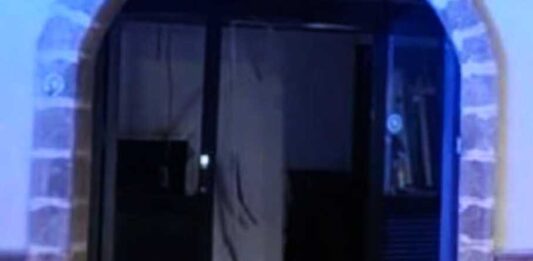 Palagiano, banda assalta il bancomat di corso Vittorio Emanuele