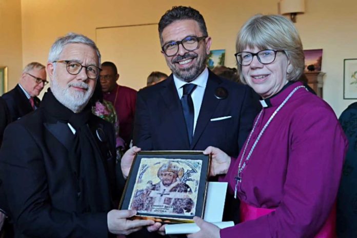 Minelli, Ludovico e Mullally
