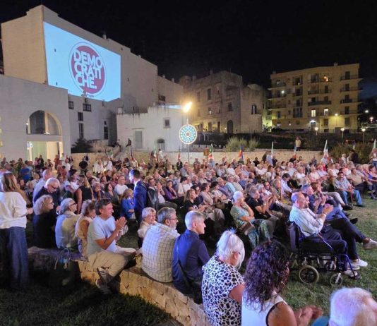 Festa Unità PD Puglia, Schlein attacca Meloni su licenziamenti ex Ilva: «Tolga il dossier a Urso»