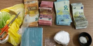 Cocaina, hashish e 19mila euro in contanti in casa: arrestato 21enne di Palagiano