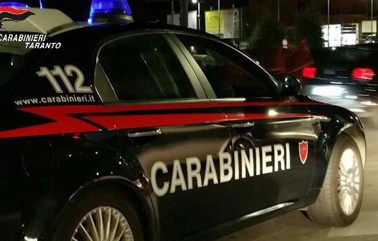 Vergogna in una residenza per anziani: ospiti picchiati e derubati, «condotte di disumana incuria»