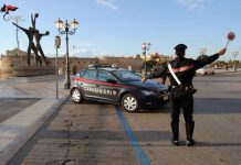 Hashish nascosto in bagno, arrestato un 24enne